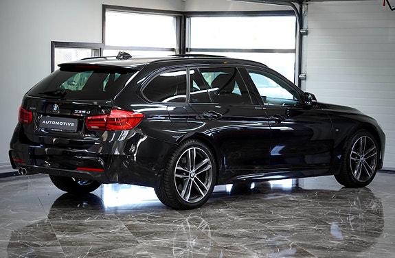 BMW 335d 4 of 5