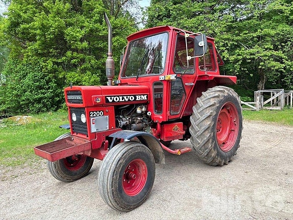 Traktor VOLVO BM 2200