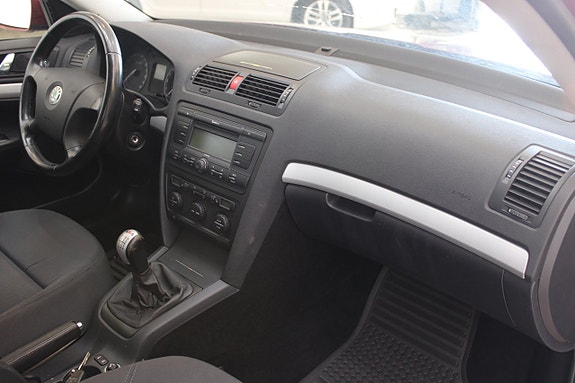 Skoda Octavia 11 of 12