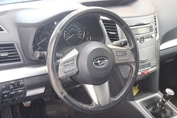 Subaru Legacy 11 of 11