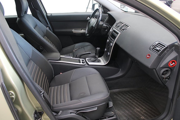 Volvo V50 8 of 12