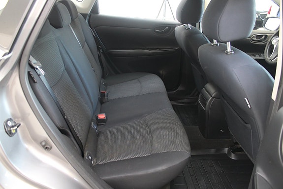 Nissan Pulsar 10 of 12