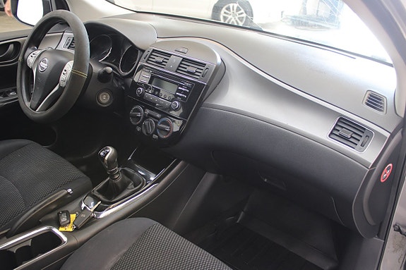 Nissan Pulsar 11 of 12