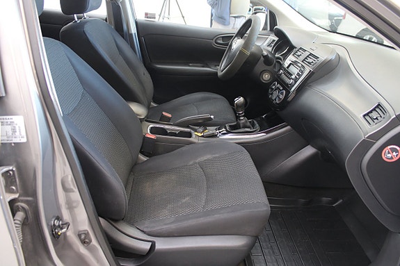 Nissan Pulsar 8 of 12
