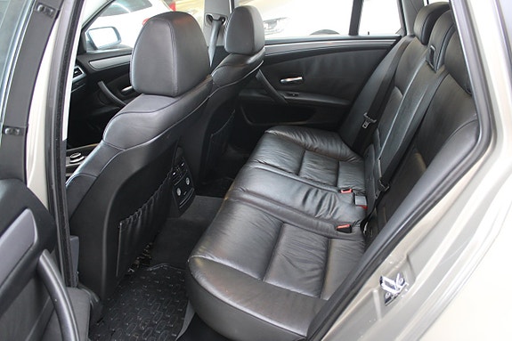 BMW 520d 9 of 12