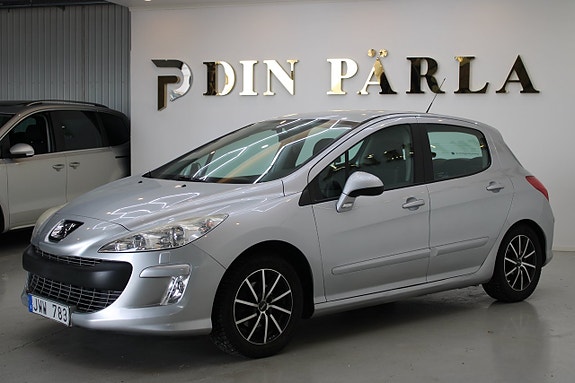 Peugeot 308 3 of 12