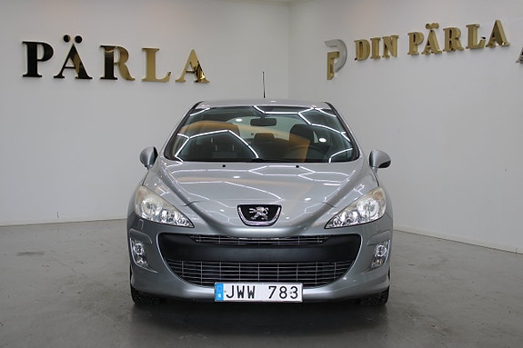 Peugeot 308 2 of 12