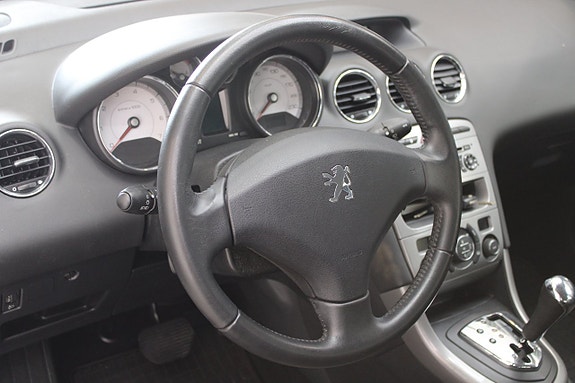 Peugeot 308 12 of 12