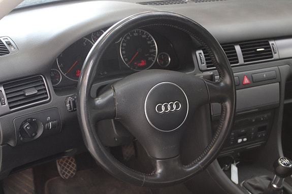 Audi A6 12 of 12