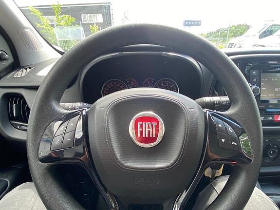 Fiat Doblo 12 of 18