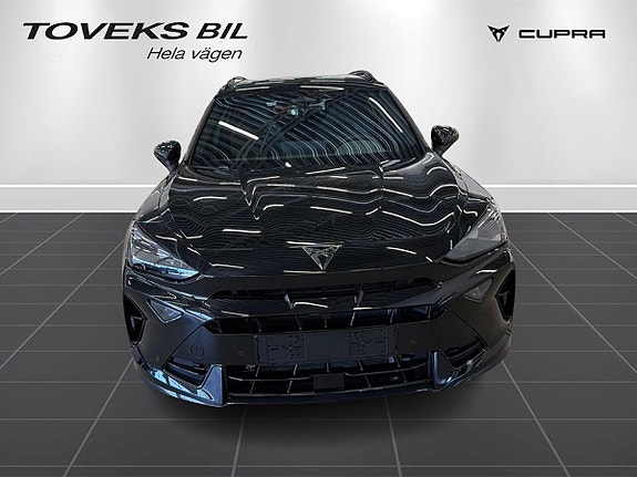 Cupra Formentor e-HYBRID 8 of 15