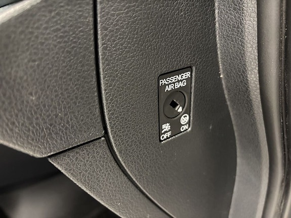 Volkswagen Caddy 23 of 23