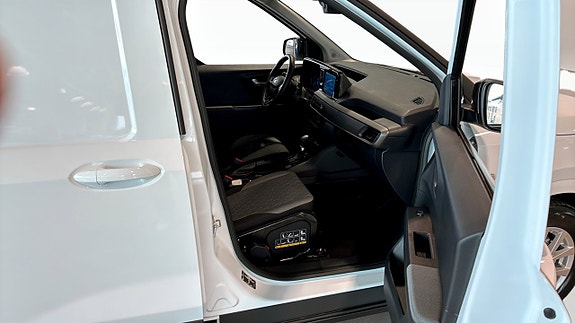 Ford Courier 3 of 9