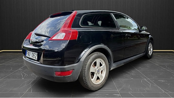 Volvo C30 4 of 5