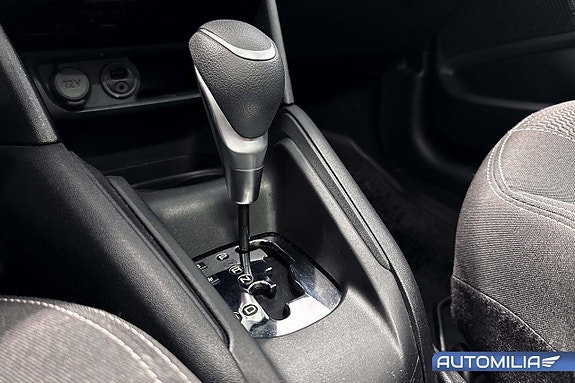 Peugeot 208 11 of 15