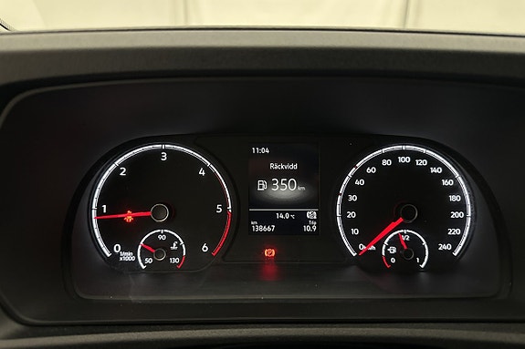 Volkswagen Caddy 19 of 30