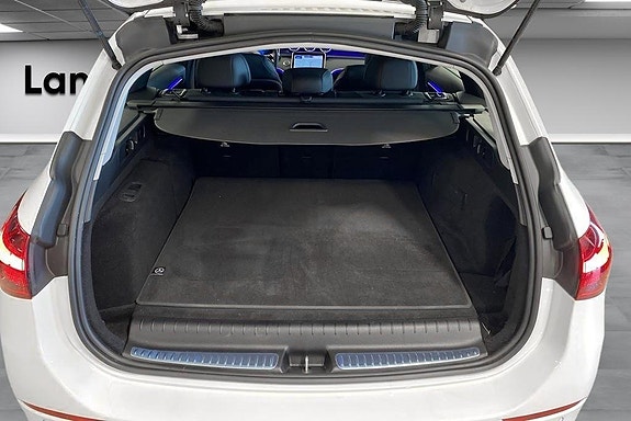 Mercedes-Benz C300 15 of 19