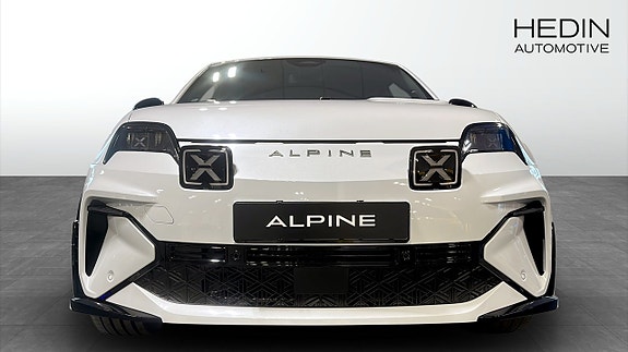 Alpine A290 8 of 9