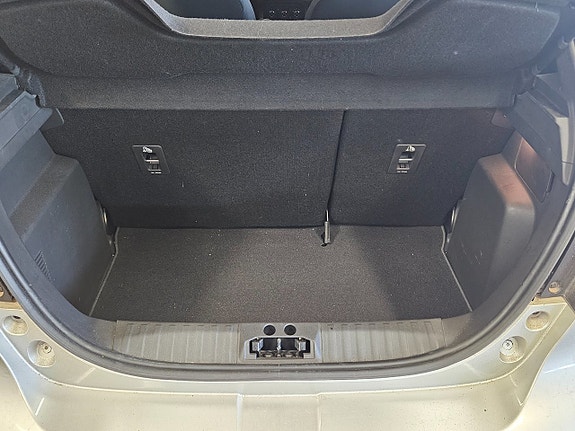 Ford Ka 4 of 5