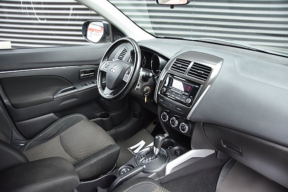 Mitsubishi ASX 8 of 17