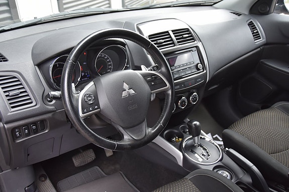 Mitsubishi ASX 12 of 17