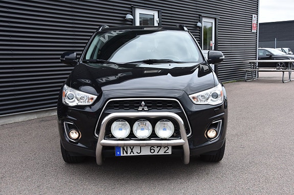 Mitsubishi ASX 2 of 17