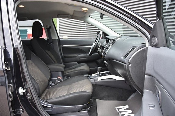 Mitsubishi ASX 9 of 17
