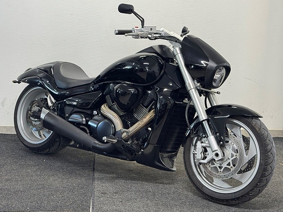 Suzuki M1800R # Helsystem m.m