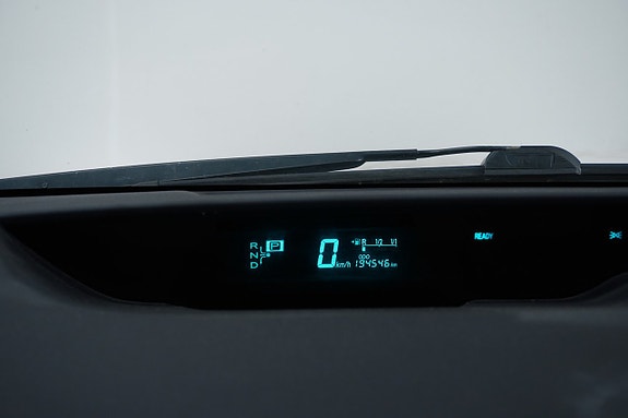 Toyota Prius 20 of 25
