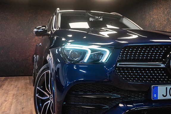 Mercedes-Benz GLE300 d 4 of 5