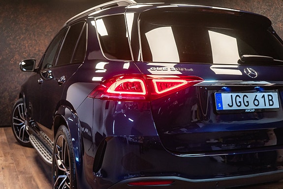 Mercedes-Benz GLE300 d 9 of 30