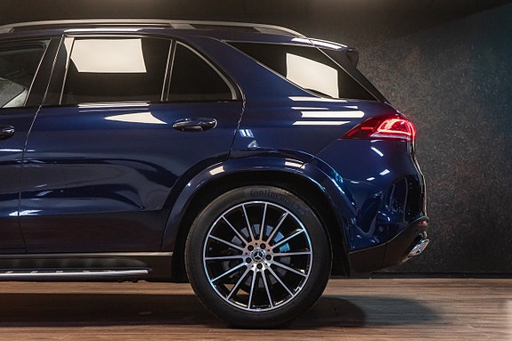Mercedes-Benz GLE300 d 11 of 30