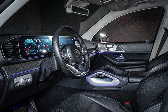 Mercedes-Benz GLE300 d 17 of 30