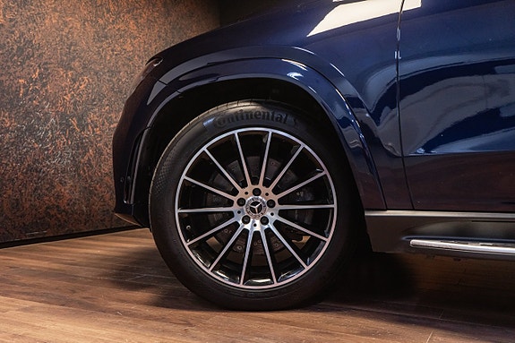 Mercedes-Benz GLE300 d 9 of 30