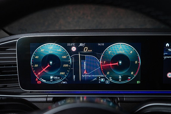 Mercedes-Benz GLE300 d 23 of 30