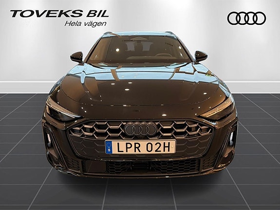 Audi A5 6 of 17