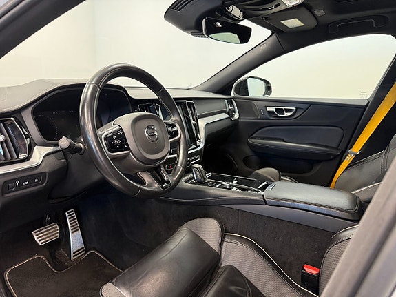 Volvo S60 8 of 22