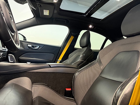 Volvo S60 20 of 22