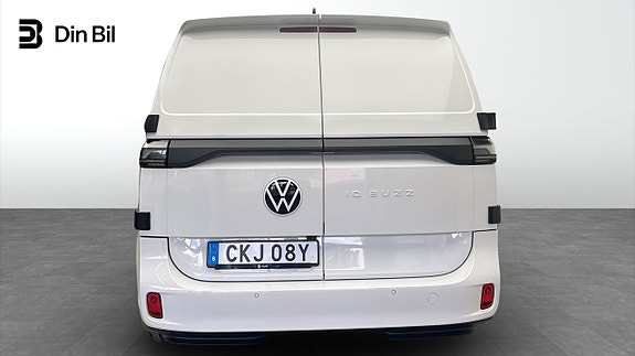 Volkswagen ID. Buzz 5 of 5