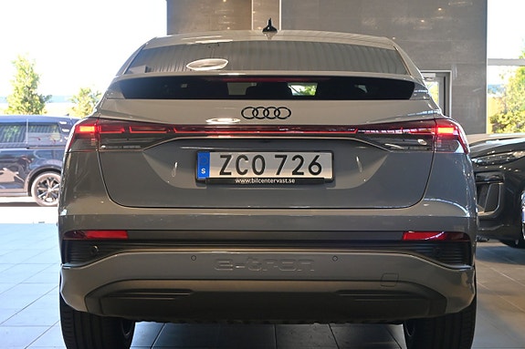 Audi Q4 Sportback e-tron 4 of 5