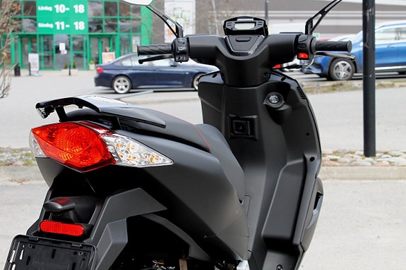 Peugeot SPEEDFIGHT 45 MOPED | MAD BLACK | RÄNTEFRITT | KAMPANJ 5 of 13