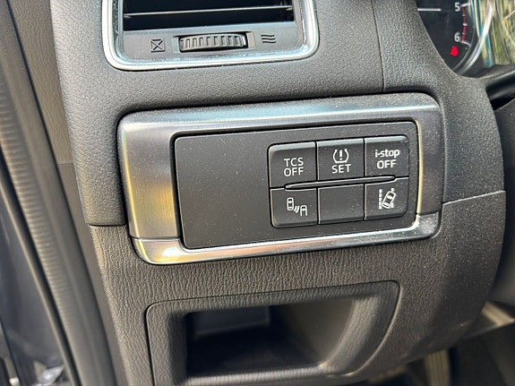 Mazda CX-5 8 of 18
