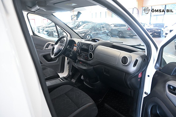 Peugeot Partner Tepee 11 of 13