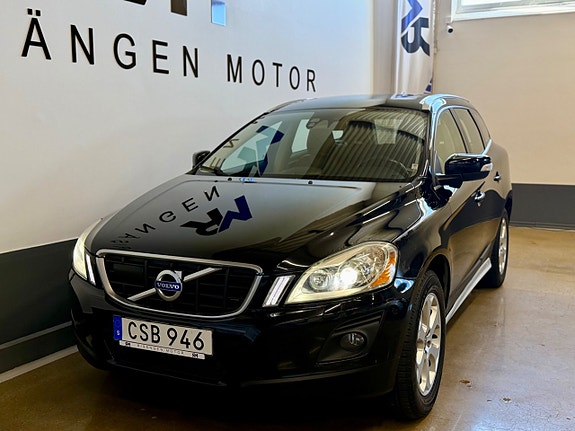 Volvo XC60 2 of 5
