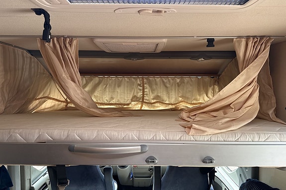 Adria Vision 707 SG 13 of 15