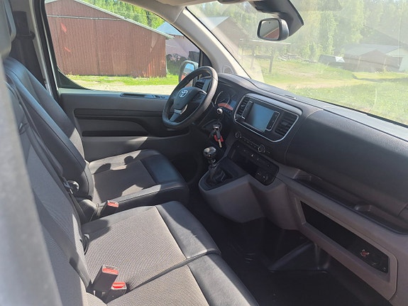 Toyota Proace 4 of 5