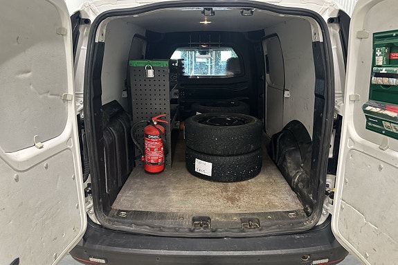 Volkswagen Caddy Maxi 6 of 6