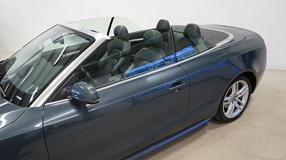 Audi A5 4 of 5