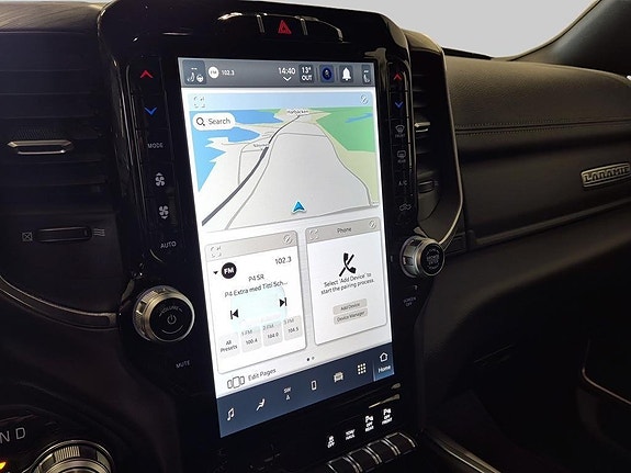 Dodge RAM 1500 10 of 17