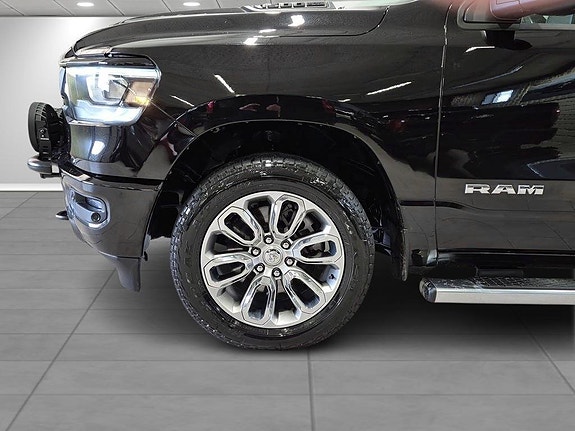 Dodge RAM 1500 16 of 17